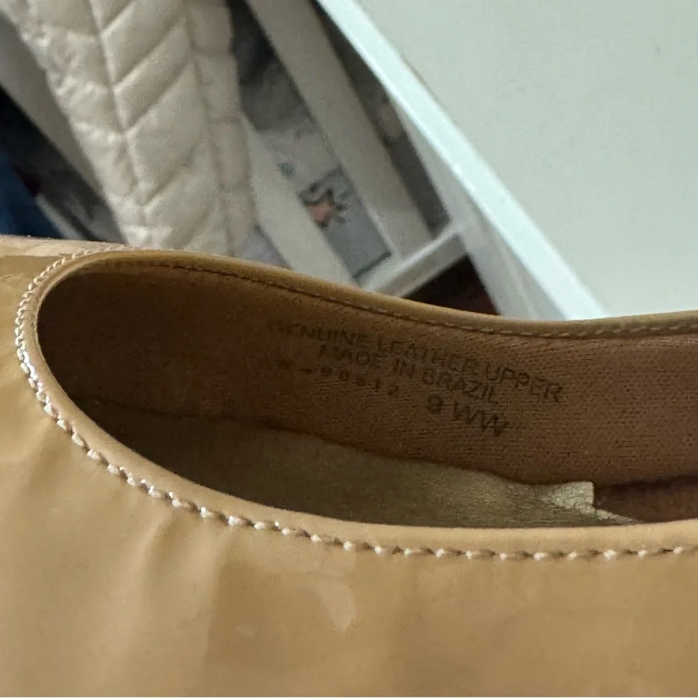 The Walking Cradle Co Tan Heels - Picture 5 of 6